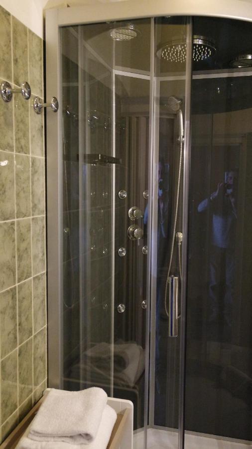 Hotel Le Colibri Aix-les-Bains Zewnętrze zdjęcie
