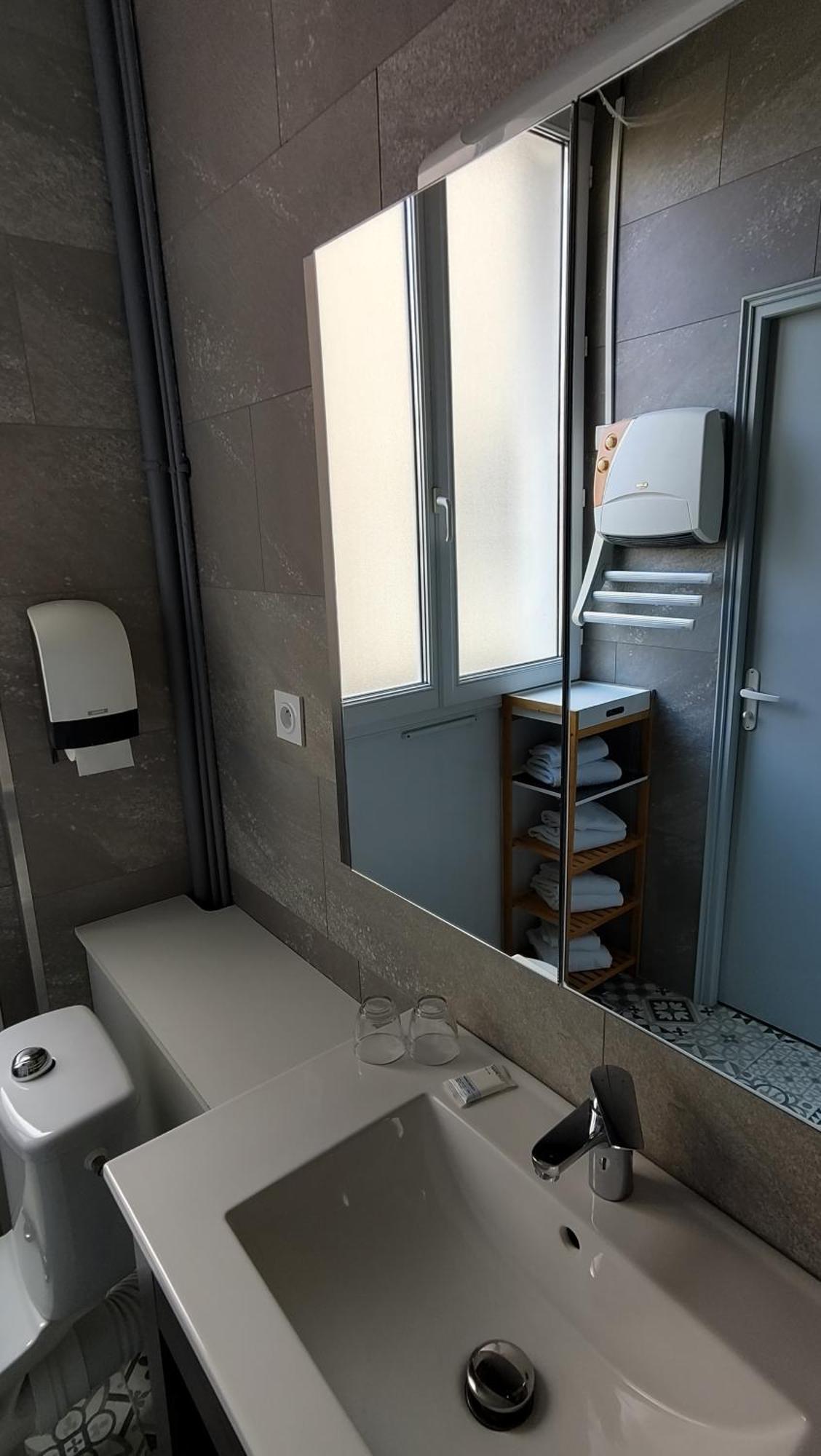 Hotel Le Colibri Aix-les-Bains Zewnętrze zdjęcie