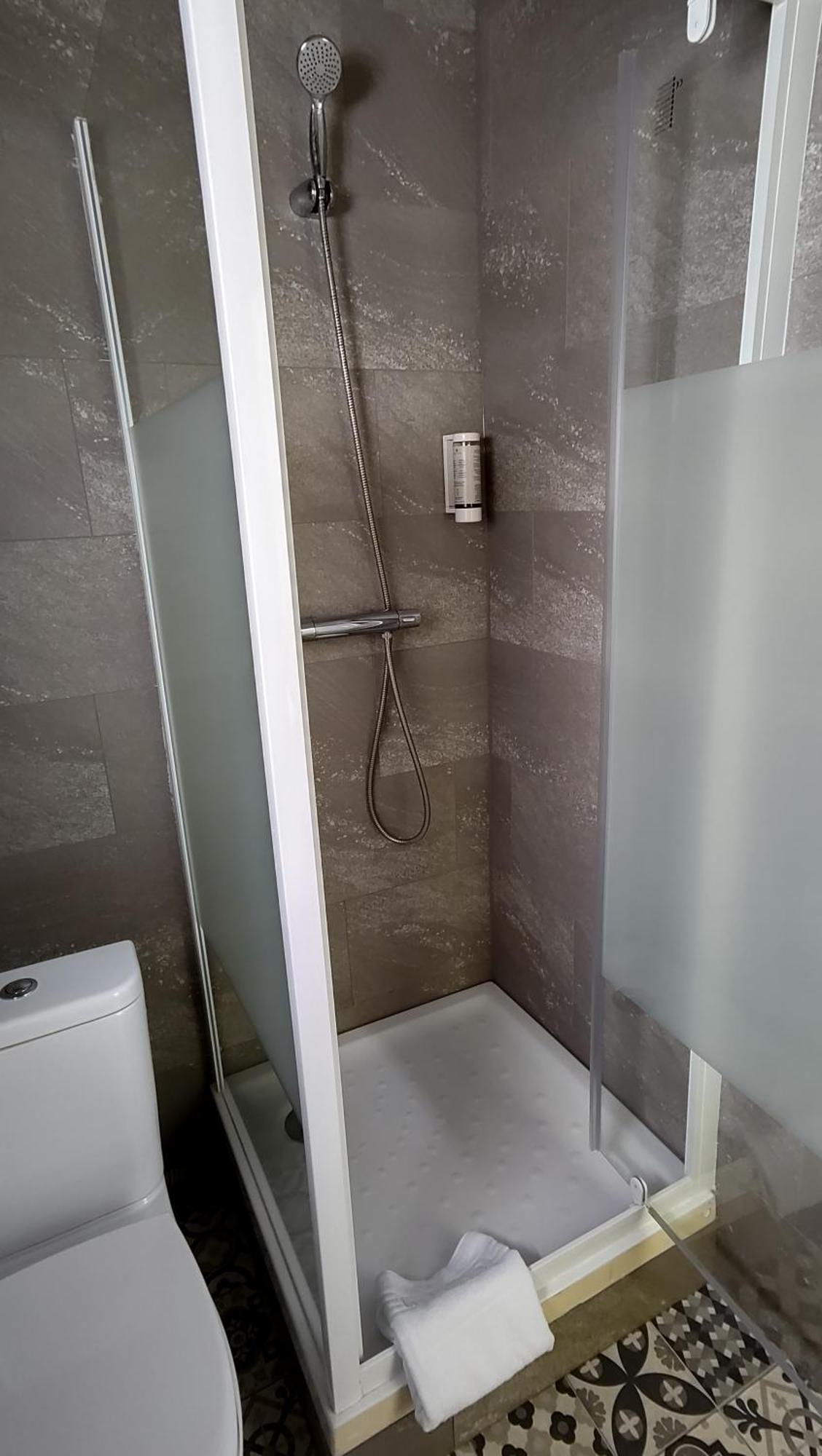 Hotel Le Colibri Aix-les-Bains Zewnętrze zdjęcie